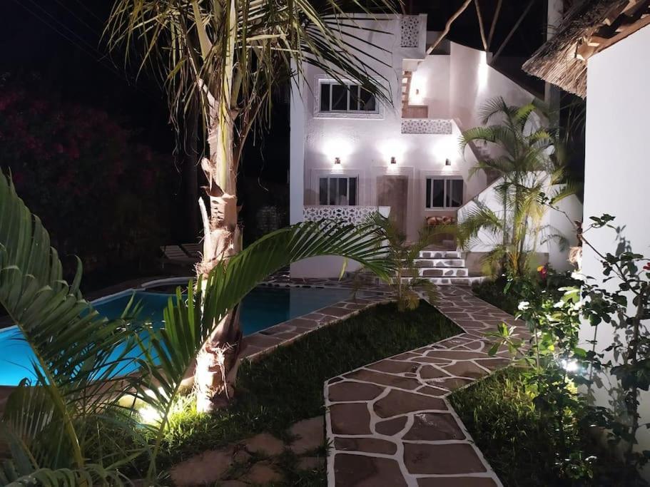 Garoda House Turtle Bay Jacuzzi ☆☆☆☆☆ Kilifi Watamu Exterior photo